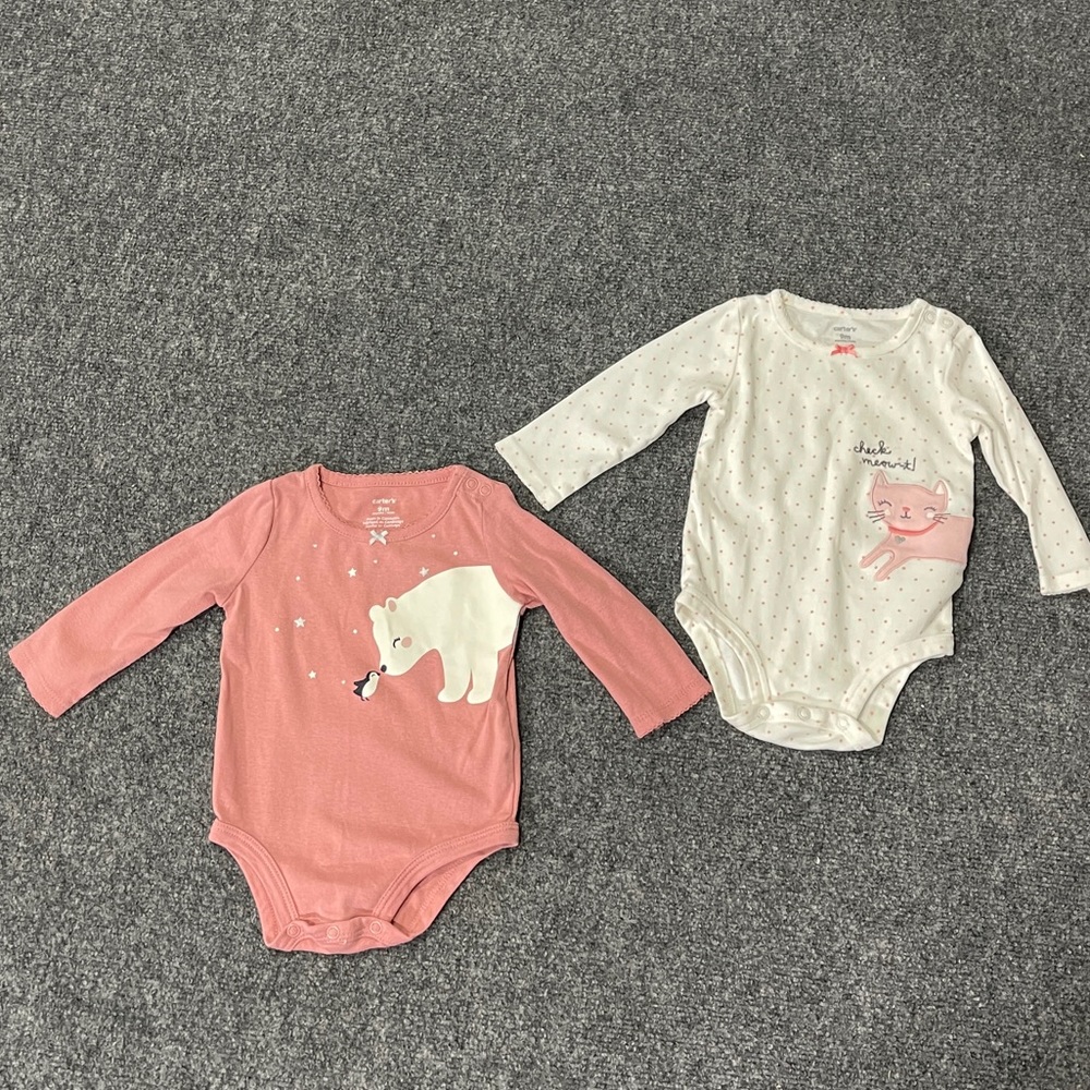 *Carter’s Baby Girl’s Long Sleeve Onesie Bundle 2 Pcs. Sz 9 Months